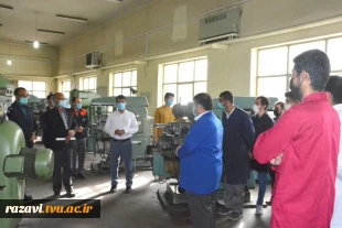 در راستای اجرای مصوبه ستادملی کرونا در خصوص بازگشایی مراکز آموزشی
دانشگاه فنی و حرفه ای استان خراسان رضوی،  میزبان ناظران محترم هیات نظارت و ارزیابی و تضمین کیفیت دانشگاه فنی و حرفه ای کشور بود 3
