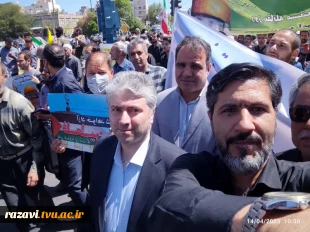 خروش روزه‌داران مشهد در حمایت از آرمان آزادی قدس همزمان با آخرین جمعه ماه مبارک رمضان 7